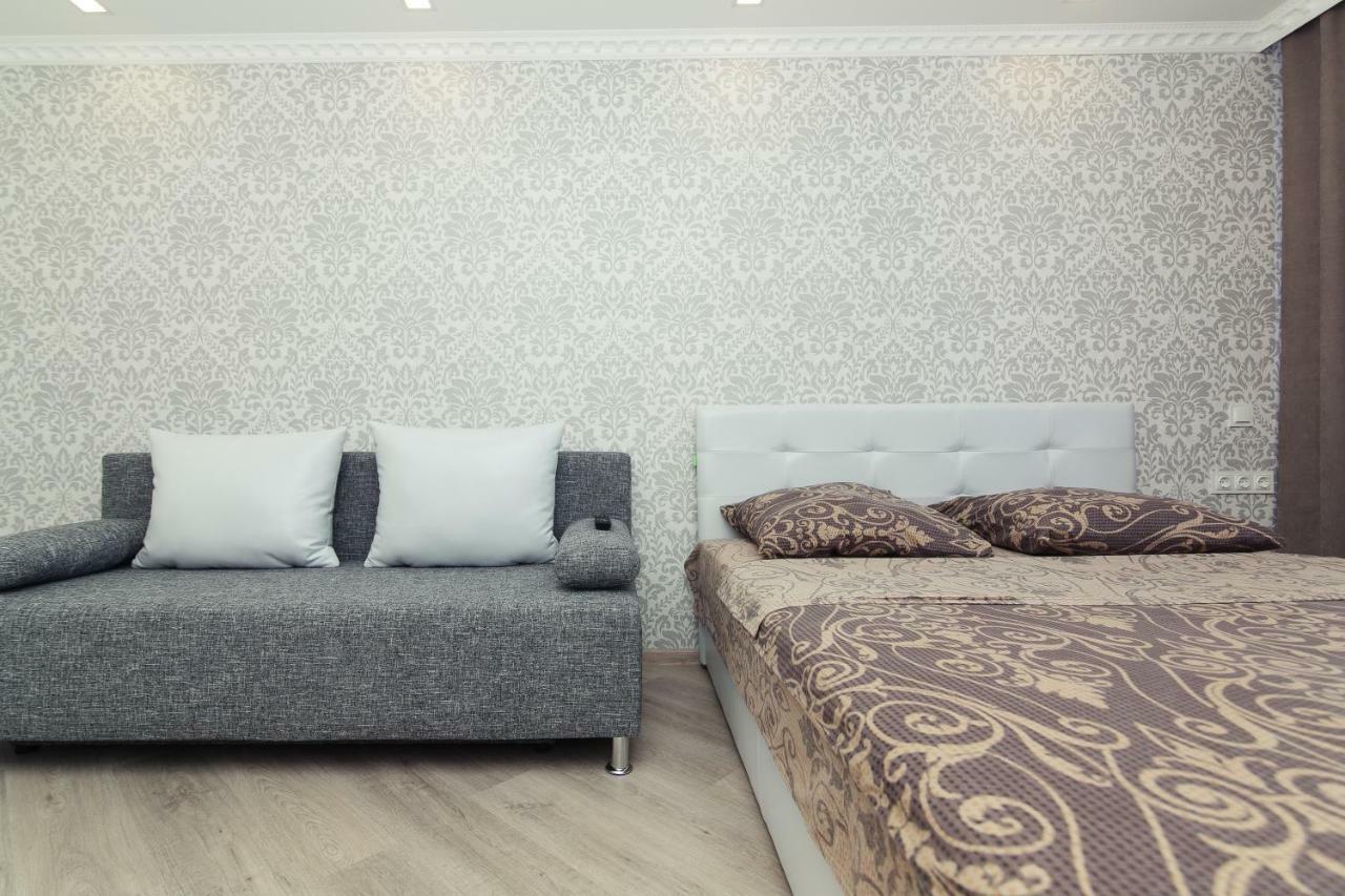 Luxury Apart-Hotel On Kondrateva Street Sumy Exterior foto